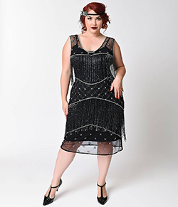 Little black dress, Plus-size model, Plus-size clothing: Plus size outfit  