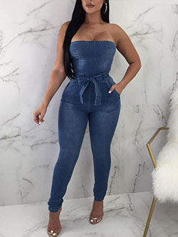 Best Outfits for Girls in Summers: Blue Jeans,  Denim Outfits  