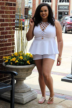 Plus Size Fashion for Women: Chubby Girl attire  