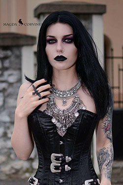 Gothic fashion, Goth subculture - fashion, clothing, steampunk, dress: Punk fashion,  Victorian era,  Gothic fashion,  Goth dress outfits,  Gothic art,  Gothic architecture  