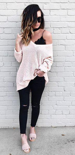 T-shirt new york, Black Jeans, Winter clothing: Jeans Outfit,  Black Jeans,  Slim-Fit Pants,  Jeans For Girls  