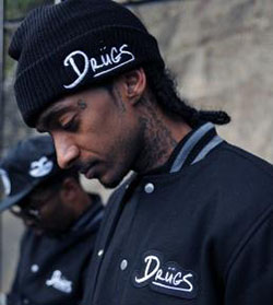 Hip hop music. Nipsey Hussle is Drügs: Nipsey Hussle  