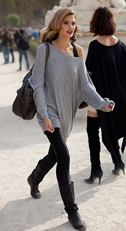 Cute Spring Outfits With Black Leggings: Polo neck,  Black Leggings  