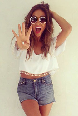 Cute Summer Outfits Tumblr Shorts: Casual Summer Outfit,  Crop top,  Ashley Benson,  Shay Mitchell,  Denim Shorts,  Jeans Short  