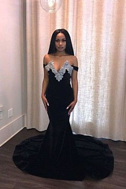 Mermaid prom dresses: Spaghetti strap,  Fashion Nova,  Best Prom Outfits  