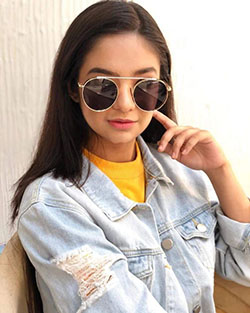 Anushka sen sunglasses: Anushka Sen,  Baal Veer  