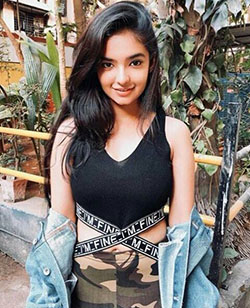 Anushka Sen hot insta pics: Anushka Sen,  Baal Veer  