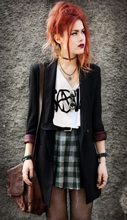 Tomboy Swag Fashion For Urban Girls: Grunge fashion,  Punk fashion,  Punk rock,  Goth subculture,  fashioninsta,  Soft grunge,  Black Swag Outfits  