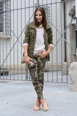 London most admired outfit pantaloni camouflage, Pantalon de Camuflaje: Slim-Fit Pants,  shirts,  Camo Pants,  Military camouflage,  Military Outfit Ideas,  Camo Joggers  