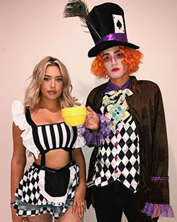 Stylish Perfect Couple Fun Couples Costume: Halloween costume  