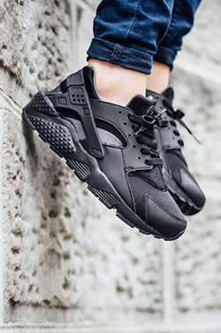 Nike huarache gs black, Nike Flyknit: Nike Air,  Nike Huarache,  Gucci Shoes  