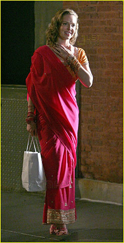 Natalie Portman In Saree: Hollywood Celebrities In Saree,  Hot Girls In Saree  