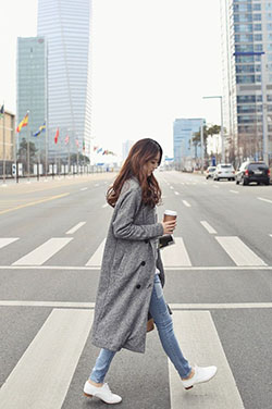 Experience these long jackets, Leather jacket: winter outfits,  Slim-Fit Pants,  Girl Shoe Trends  