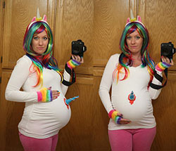 Awesome Halloween Costumes Pregnant for Bff: Halloween costume,  Maternity clothing,  Halloween Costumes Pregnant  