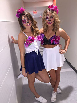 Duo Halloween Costumes For Best Friends: Halloween costume,  facial makeup  