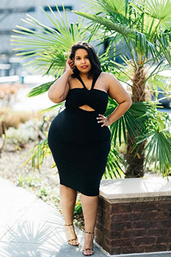 sexy little black dress outfit: Cocktail Dresses,  Plus size outfit,  Plus-Size Birthday Outfit,  black dress  