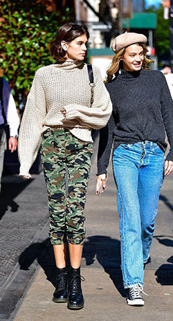 Kaia gerber doc martens, Rande Gerber: Cindy Crawford,  Camo Pants  