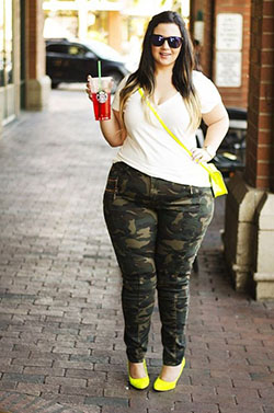 Camo jeans plus size, Plus-size clothing: Slim-Fit Pants,  Plus size outfit,  Clothing Ideas,  Camo Pants,  instafashion,  Camo Joggers  