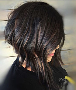 Lowlights on black hair, Hair highlighting: Bob cut,  Brown hair,  Short hair,  Hair highlighting,  Black hair  