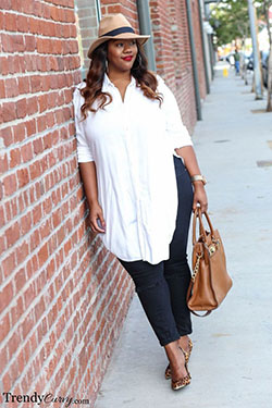 Modern plus size fashion, Plus-size clothing: Slim-Fit Pants,  Plus size outfit,  fashion blogger,  Work Outfit,  Fashion accessory  