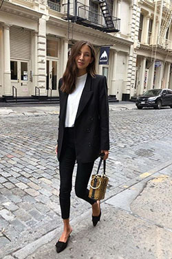 Casual Blazer Outfits Female: Blazer Outfit  