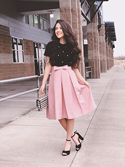 Pink skirt outfit ideas, Casual wear: Wedding dress,  Casual Outfits,  Midi Skirt Outfit,  Swing skirt  