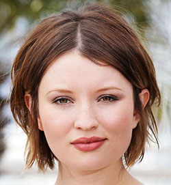 Short haircuts for round faces: Bob cut,  Long hair,  Short hair,  Pixie cut,  Layered hair,  Short Hairstyle  