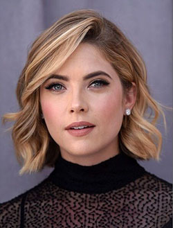 Wavy hair for short hair: Bob cut,  Long hair,  Brown hair,  Short hair,  Hair Care,  Short Hairstyle  