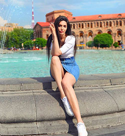 Cute Hot Girls On The Instagram, Insta Stalker, Armenian language: Photo shoot  