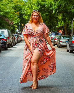 Street fashion tips for fashion model, Plus-size model: Plus-Size Model,  Fashion Nova,  Hot Instagram Models  