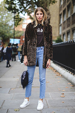 Street look fashion ideas veronika heilbrunner jeans, Manteau de fourrure: Fur clothing,  Slim-Fit Pants,  Animal print,  Fake fur,  Casual Outfits,  Jacket Outfits  