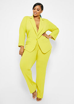 Perfectly fine plus size suits, Plus-size clothing: Romper suit,  Plus size outfit,  Plus-Size Model,  Clothing Ideas,  Work Outfit,  Capri pants,  instafashion  