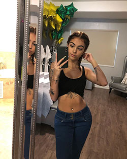 Malu Trevejo Outfits, I Love Chicago: Malu Trevejo,  Photo shoot,  Luna Llena  