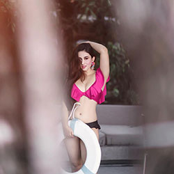 Aditi Budhathoki Instagram Pics, Aditi Budhathoki, Photo shoot: Katrina Kaif,  Aditi Budhathoki,  Kareena Kapoor,  Photo shoot,  Hot Instagram Models  