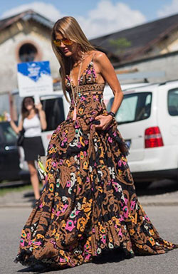 Nice and adorable vestidos hippies elegantes, Bohemian Maxi Dress: party outfits,  Backless dress,  Bohemian style,  Maxi dress,  Boho Outfit  