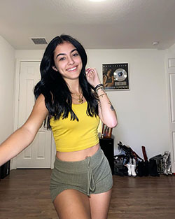 Malu Trevejo Outfits, Malu Trevejo, Photo shoot: Malu Trevejo,  Photo shoot,  Black hair  