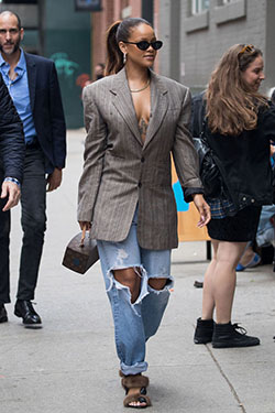 These trendy ideas for rihanna 2018 street style, Fashion week: Street Style,  Fashion week,  Rihanna Style  