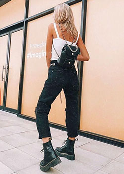 Grunge doc martens outfits, Grunge fashion: Combat boot,  Grunge fashion,  fashioninsta,  Boot Outfits  