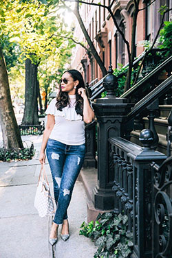 Blue Jeans Top Combination: blue jeans outfit  