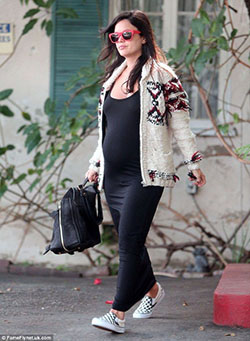 Vans with maxi dress, Rachel Bilson: Maternity clothing,  vans outfits  