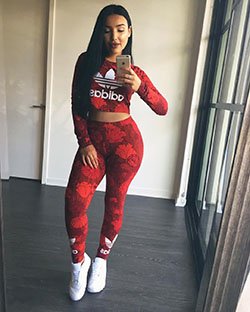 Adidas legging and top set: Crop top  