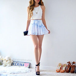 Casual wear outfit with mini skirt: Crop top,  Casual Outfits,  Mini Skirt Outfit  