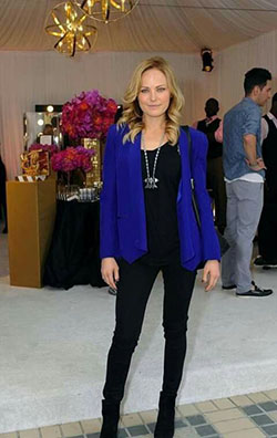 Outfit chaqueta azul pantalon negro: Navy blue,  Royal blue,  Cobalt blue,  Blazer Outfit,  Electric blue,  Casual Outfits  