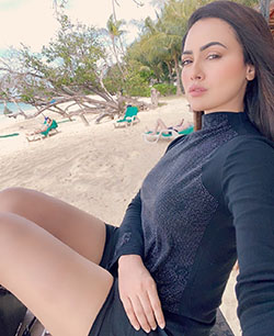 Stunning Sana Khan Insta Pic, Actress: Hot Instagram Models,  Hot Instagram Teens,  Beach outfit,  Hot Insta Models,  sanakhan,  Instagram Model Sana Khan,  Hottest Sana Khan,  Model Sana Khan,  Sexy Sana Khan,  Sana Khan TikTok Videos  