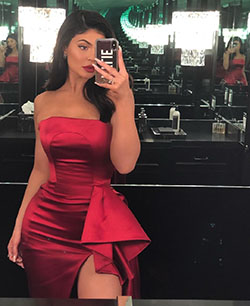 Instagram bodysuit kylie jenner: Kylie Jenner,  FASHION,  Stylevore,  Vintage clothing,  luxury,  Vogue,  kylie jenner Style,  Cute kylie jenner,  kylie jenner Fashion,  instagram models,  kylie jenner Instagram,  kyliejenner,  haileybaldwin,  arianagrande  