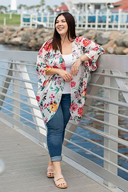 Cool Summer Plus Size Chiffon Kimono Outfits: kimono outfits,  Kimono Outfit Ideas  