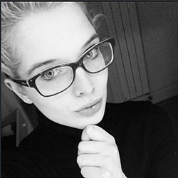 Wow dresses helen flanagan glasses: Street Style,  Nerdy Glasses  