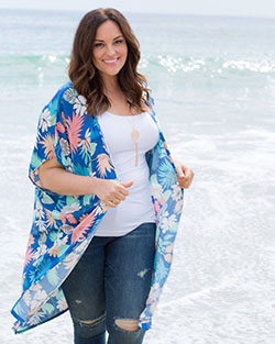 Plus Size Dusters And Boho Kimonos: kimono outfits,  Kimono Outfit Ideas  