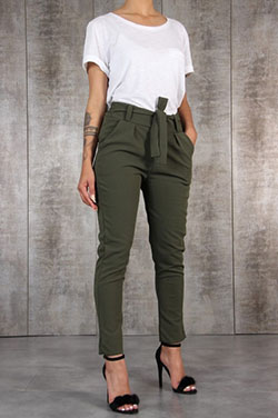 Tenue avec pantalon fluide, Slim-fit pants: Casual Outfits,  Crop top,  Slim-Fit Pants,  Capri pants  