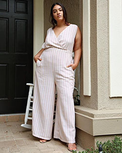 Cute Jumpsuit Evening Outfits For Curvy Girl: Casual Outfits,  Chubby Girl attire,  Trendy Chubby Girl Outfit,  Plus Size Jumpsuit Clothing,  Jumpsuit For Chubby Girl  